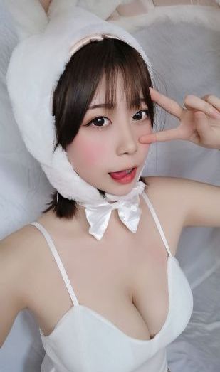裸体电影在线观看_BD韩语超清免费观看